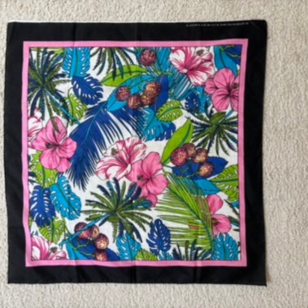 Wamcraft Black Floral 50% Cotton 50% Poly Bandana Made USA RN 14193 Vtg.